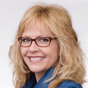 Tracy Johns